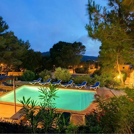 Perals By Vintage Travel Villa